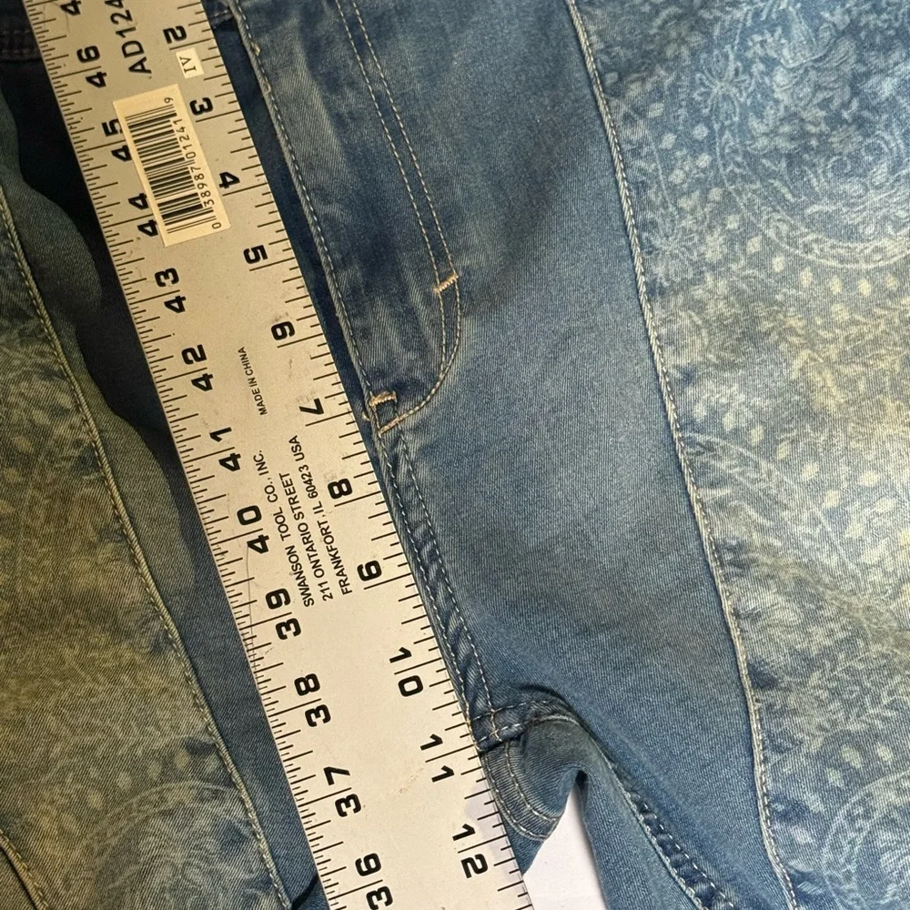 We The Free Free People mermaid Flare Jeans Vintage Blue 31 paisley - Picture 8 of 9